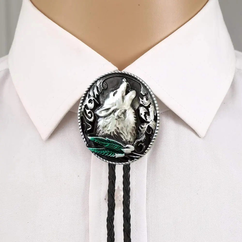 Western howling wolf Bolo Tie Antique Design Cowboy Bolo Tie for Men American Bow Neck Tie Suit Shirt Accessories Leather Chain