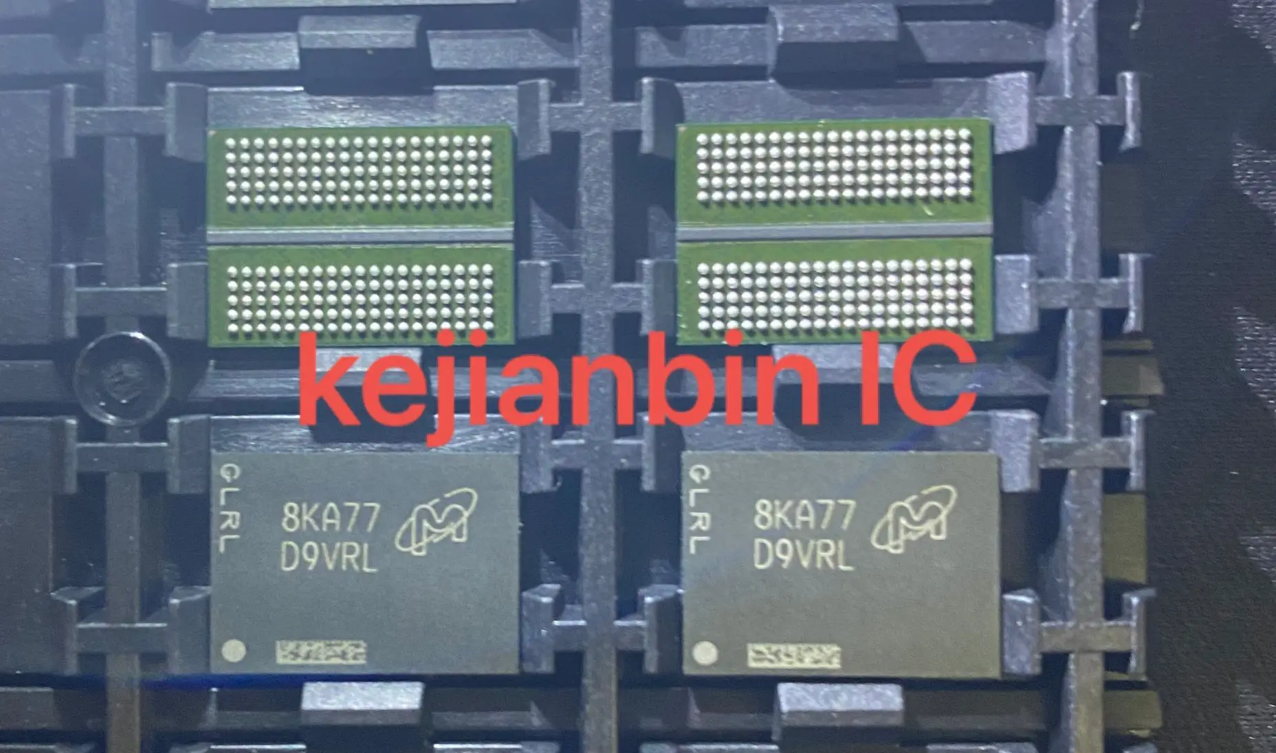 1 قطعة/الوحدة MT58K256M321JA-110 D9VRL D9VRK D9SSX D9VVQ D9VVR D9TXS D9SXD D9SXC D9TCB D9TRZ بغا 100% جديد شحن مجاني