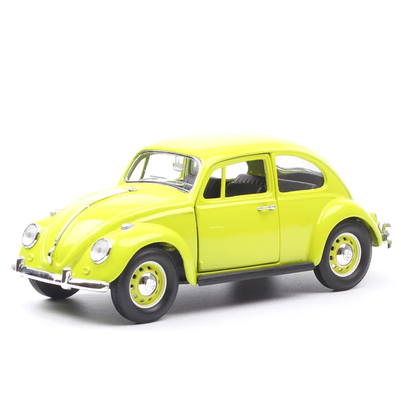 Road Signature classics old bug VW Beetle car 1967 metal auto minicar 1:24 Scale Diecast Vehicle model toys miniatures hobby