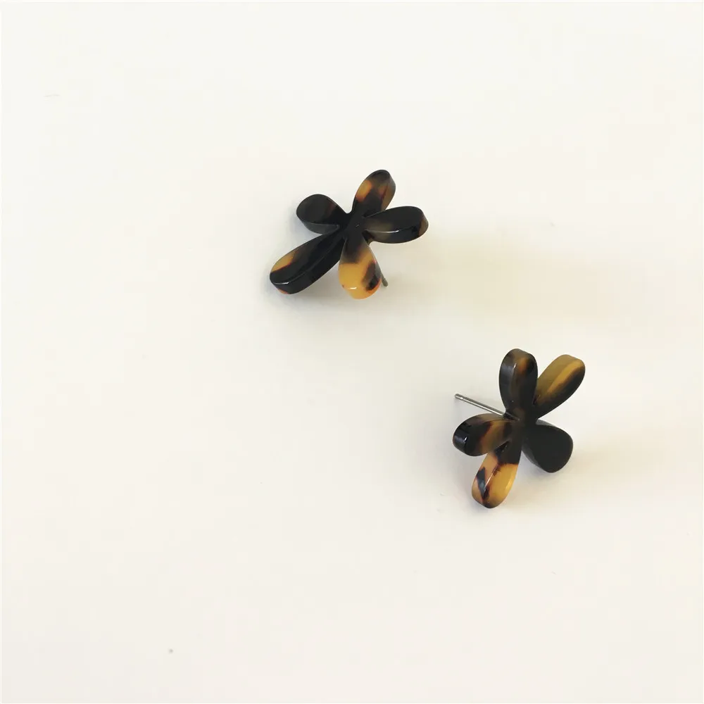 Bohemia Black Brown Spot Acrylic Flower Shape Stud Earrings For Women Girl Casual Jewelry