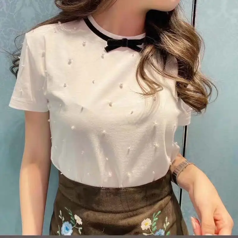

Luxury Design 2024 Summer Women T-shirt Full Diamond Handmade Beaded Neckline White Bowknot Short-sleeved Tops Brand Clothes