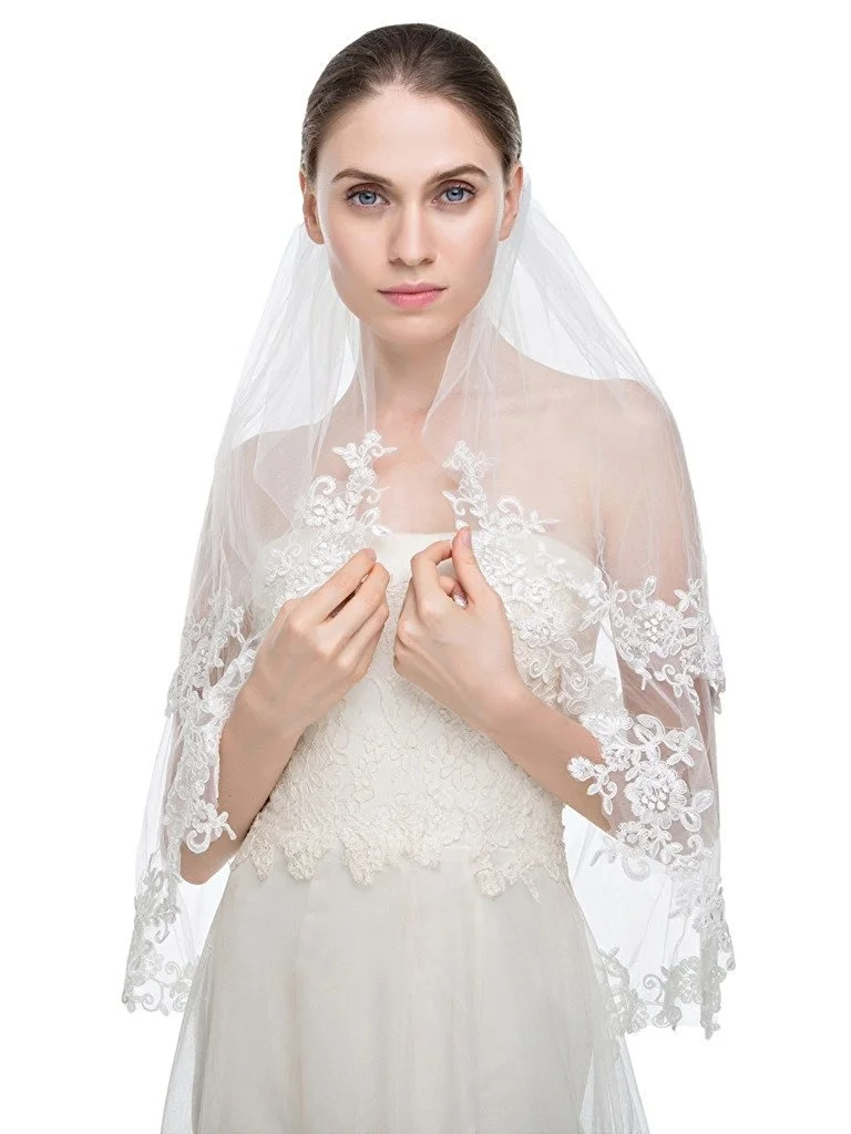 Elegant Wedding Veil 2T Two-tier Cotovelo Veils Lace Applique Edge com Comb velo para novia véus de casamento para noiva