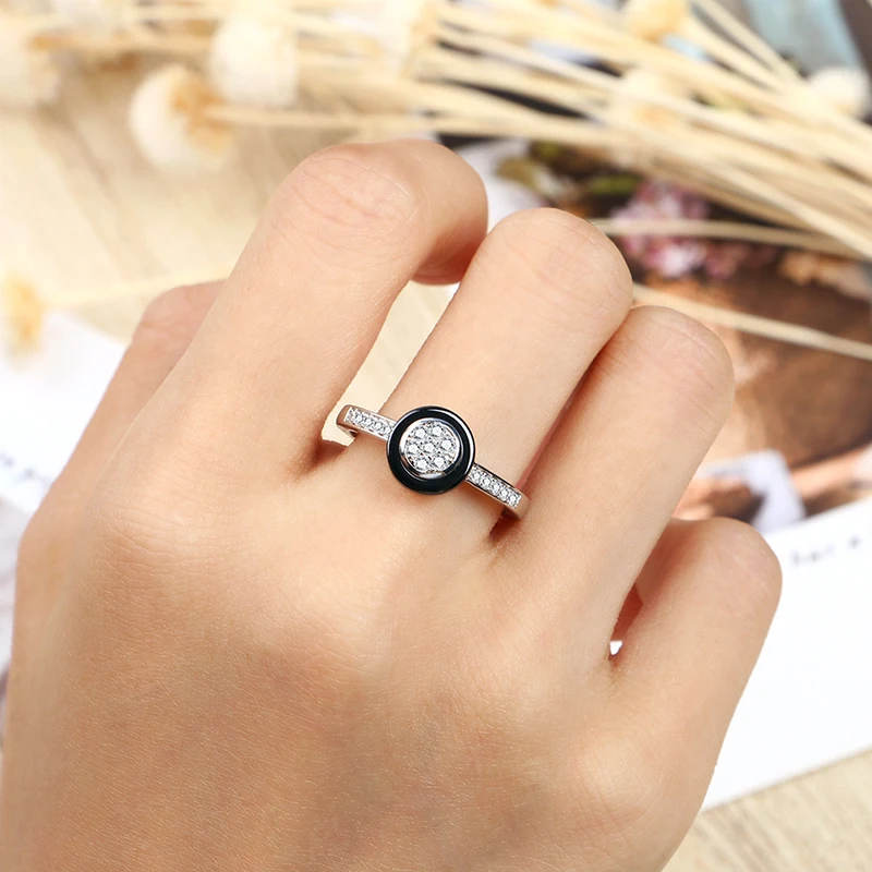 2mm Width Black White Ceramic Rings for Female Crystal Zircon Rings for Women Fashion Jewelry Wedding Engagement Statement Ring