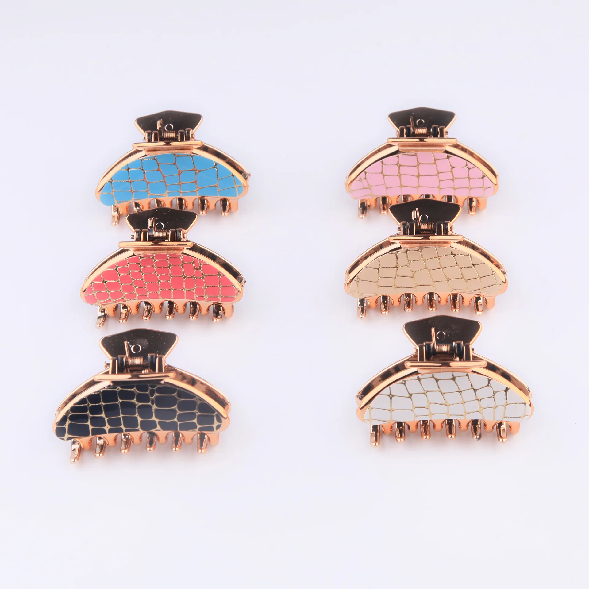 

New Fashion Medium Grid Gold Plating Spring Bath Hairgrip Hair Claws Women Girl Barrette Hair Accessories Headdress