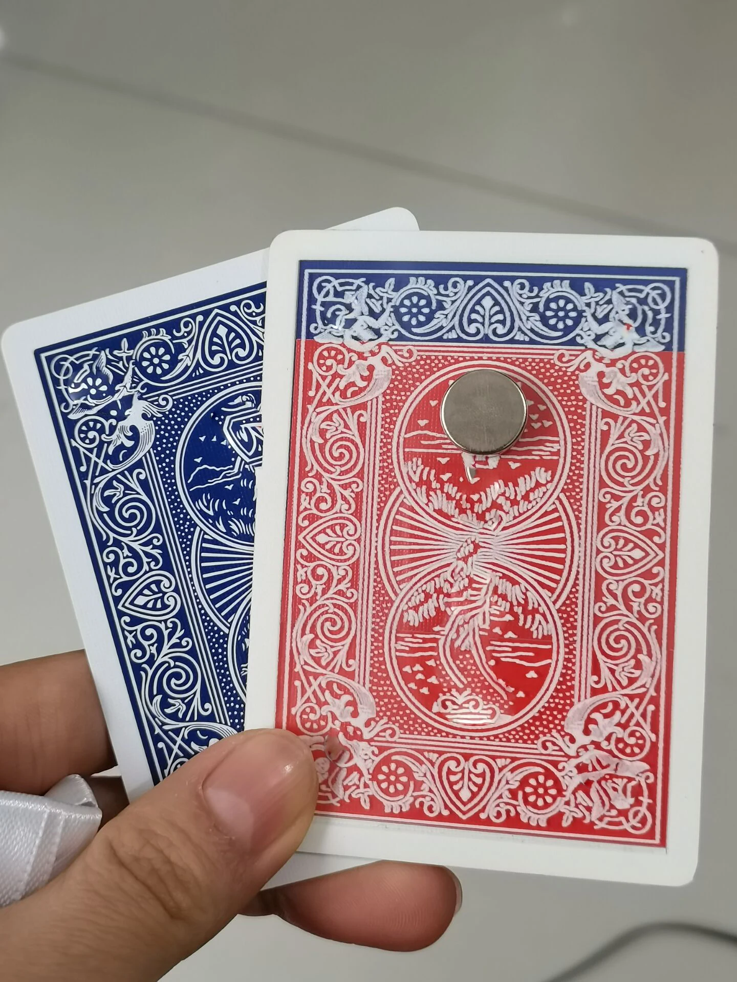 Trucos de magia de colores reales, cartas azules a Rojas, cambio de Color en la parte trasera, baraja de cerca, mago mágico, ilusiones, accesorios