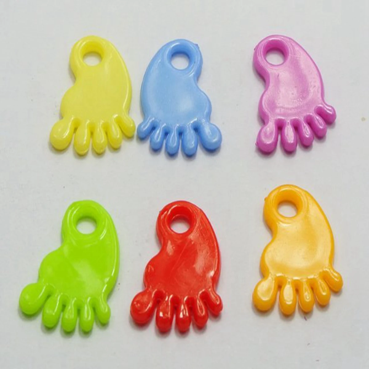 200 Mixed Colour Plastic Cute Foot Beads Charm Pendant 19X16mm