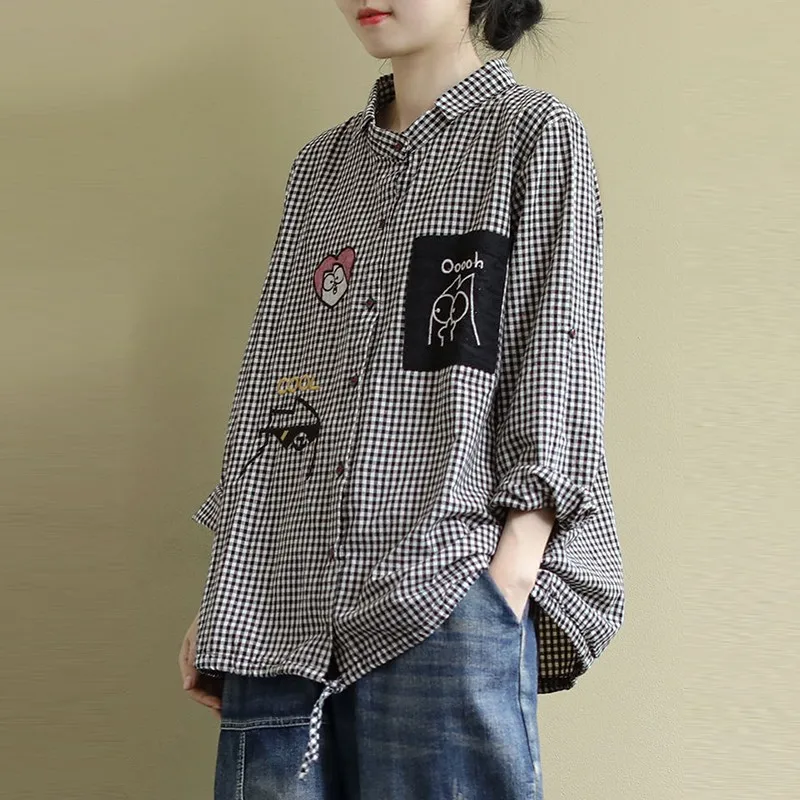 Women Casual Shirt New 2020 Korean Style Vintage Plaid Cartoon Embroidery Oversized Female Woman Blouses Shirts P1278