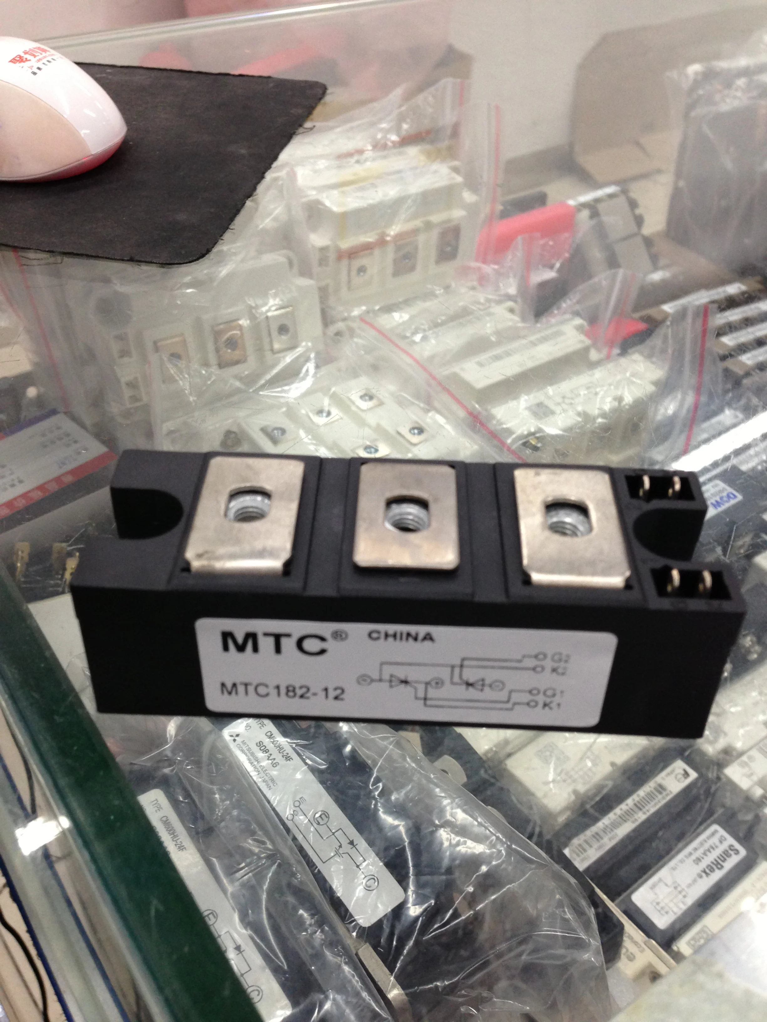 

MTC130-14 MTC160-14 MTC200-14 MTC182-14 MTC130-18 MTC130A-1200V-1400V-1600V-1800V Thyristor Modules new original