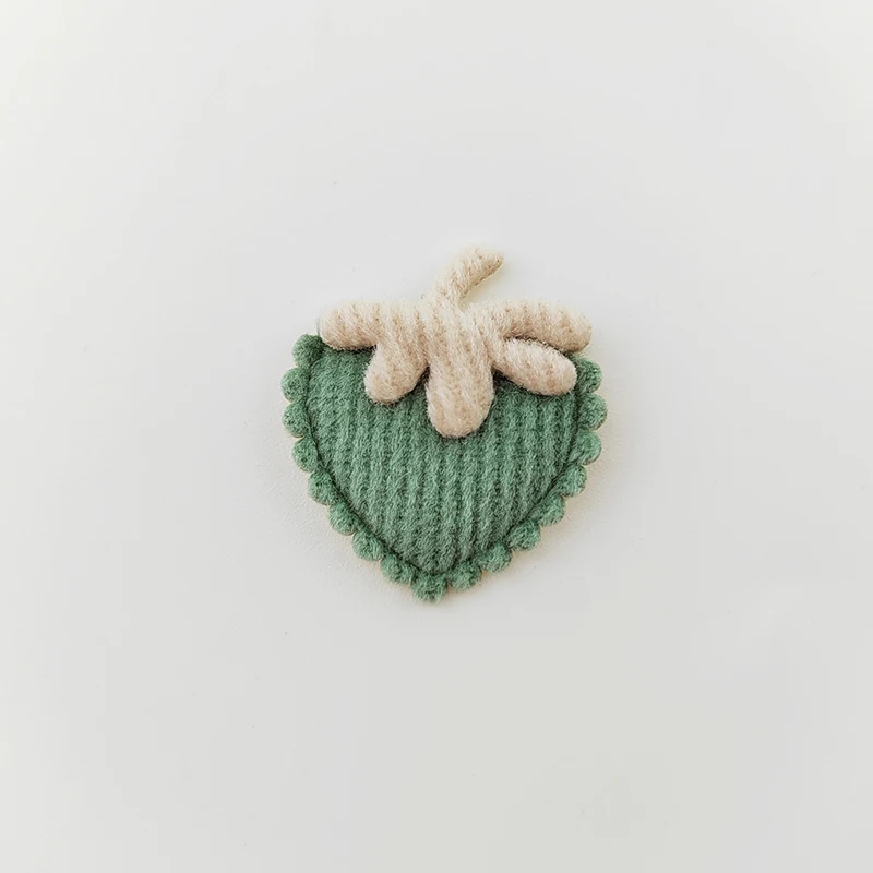 50 Stück/Lot 2,5*2,8CM Kleine Erdbeer-Applikationen zum Aufnähen für handgemachte Kleidung, Hüte, Nähzubehör, DIY Haarspangen-Zubehör, Patches – Detail 5