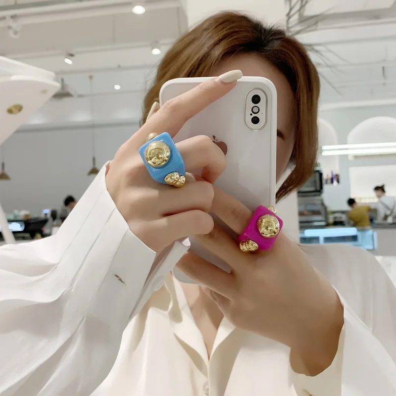 Exaggerated Square Acrylic Ring with Rivet Decor Wide Geometric Finger Rings for Women Korean Popular Trendy Jewelry Wholesale