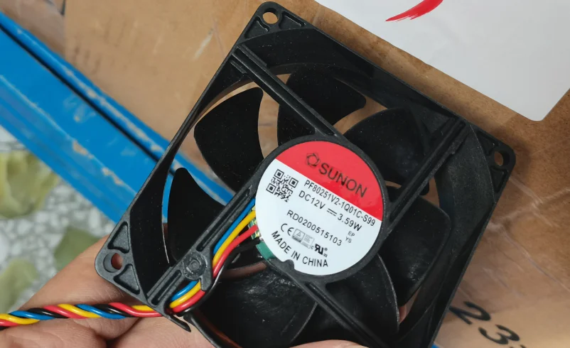 

Процессор вентилятор для PF80251V2-1Q01C-S99 8025 12V RD0200515103 3,59 W 8 см