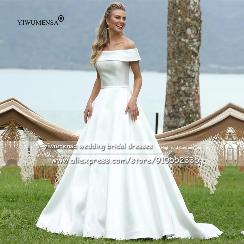 Abiti da sposa Vintage in raso morbido con scollo A barchetta abiti da sposa De Mariage maniche corte una linea abiti da sposa su misura Femm A331