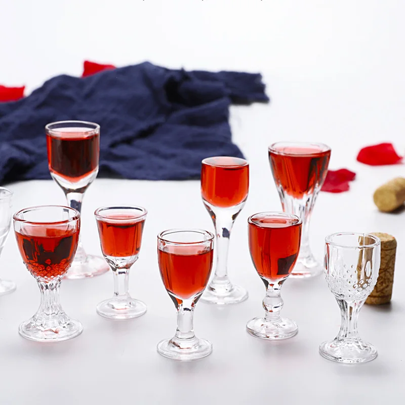 6pcs Small Wine Cup, Mini Cup, Liquor Spirit Cup, Lead Free Glass, High-legged Thickening Cup Trumpet Wine Glass Cup Wonton Cup