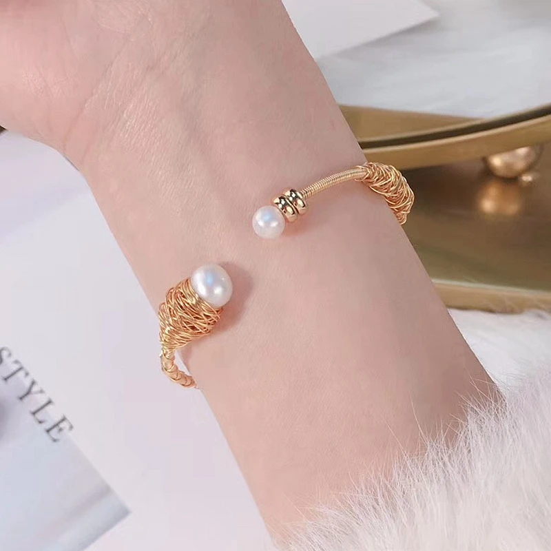 2021 Free shipping hot sell designer chunky jewelry women gold line wrap real pearl square shape handmade bracelet bangle lady