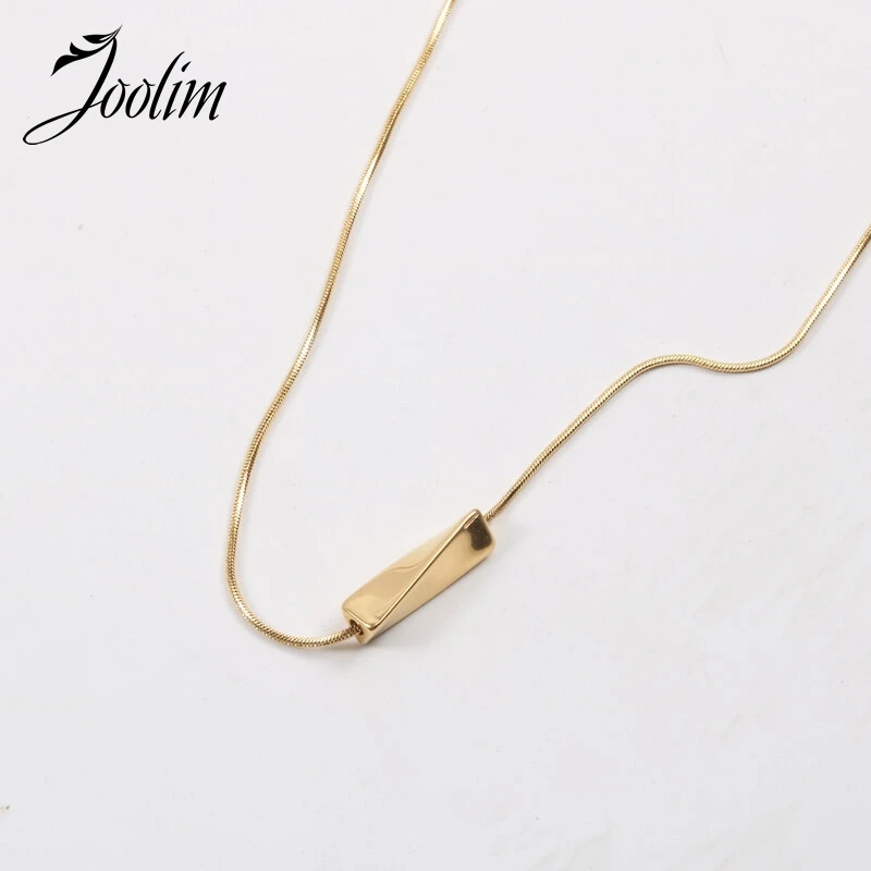 

Joolim Jewelry High End Pvd Wholesale Tarnish Free Trendy 2021New Geometric Pendant Necklace For Women