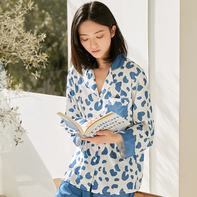 

Women Print Home Clothing Intimate Lingerie Cute Blue 2021 New Pajamas Suit Nightwear With Pocket Long Sleev Pyjamas Homewear