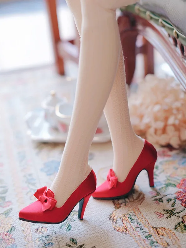 BJD doll shoes are suitable for 1 / 3 sd16 fashion silk retro slim high heels with 5 colors of doll accessories