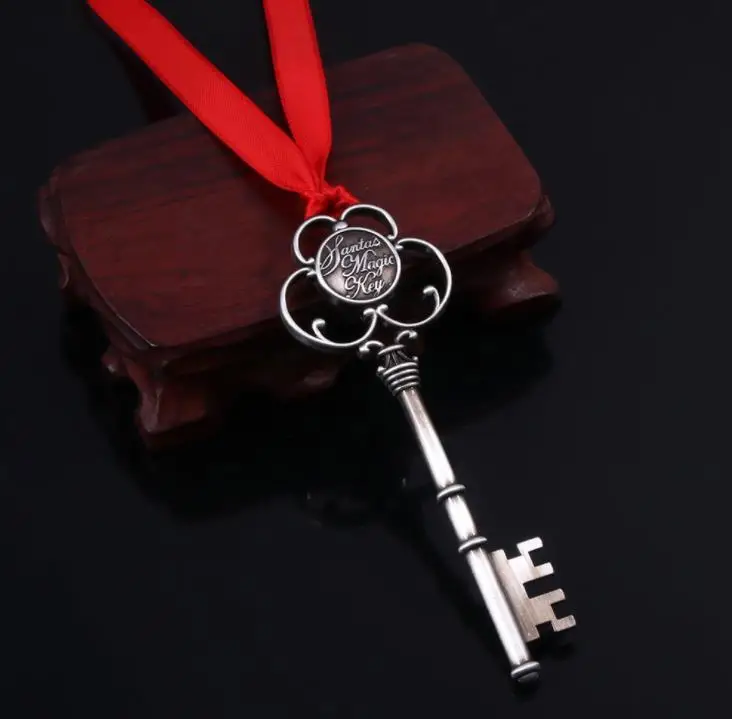 Santas Magic Key Claus Keychain Shaped Christmas Ornaments Decorations Halloween Wand Gifts xmas Pendant SN3987