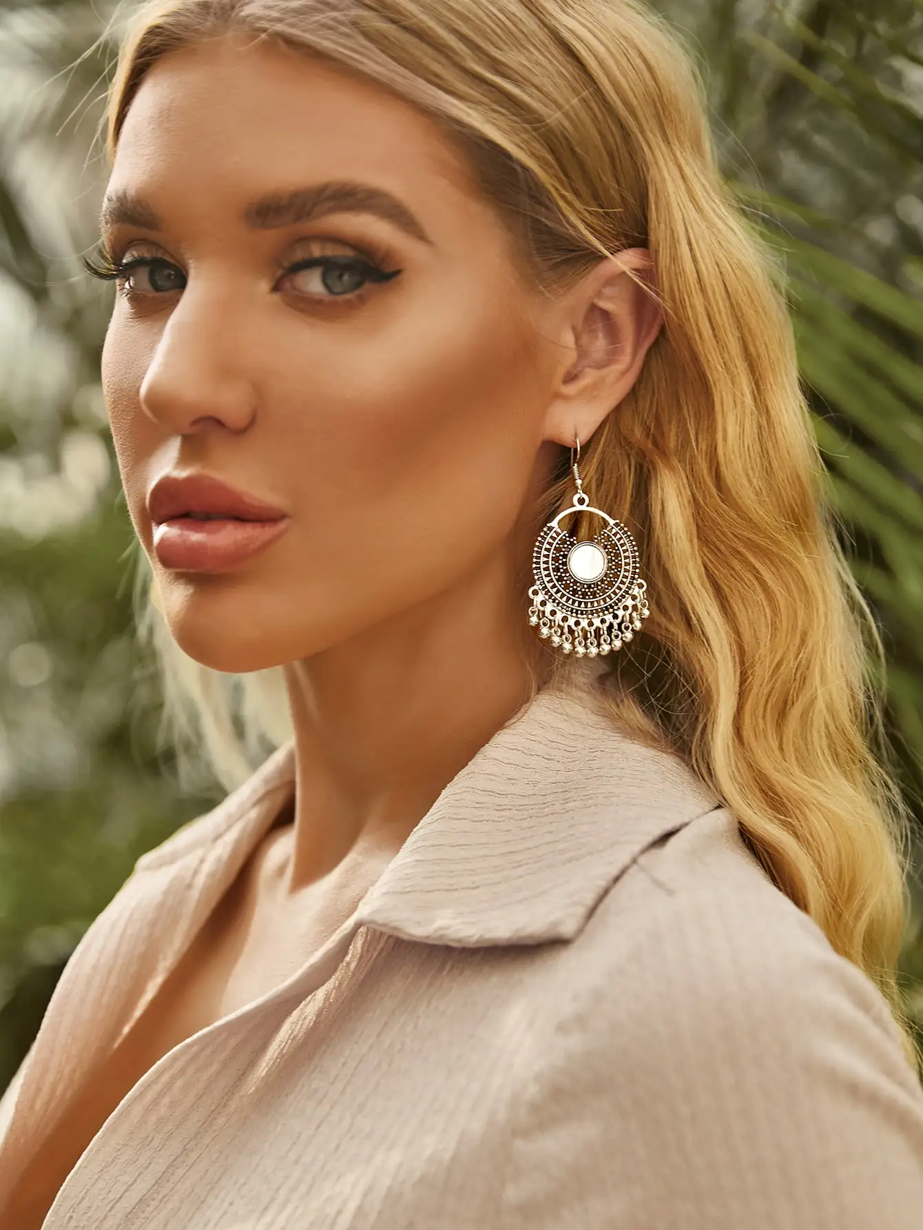 Vintage Hollow Ethnic Round Suspension Hanging Earrings For Women Female's Drop Ear Ornaments Wedding Jewelry Accessories Gift