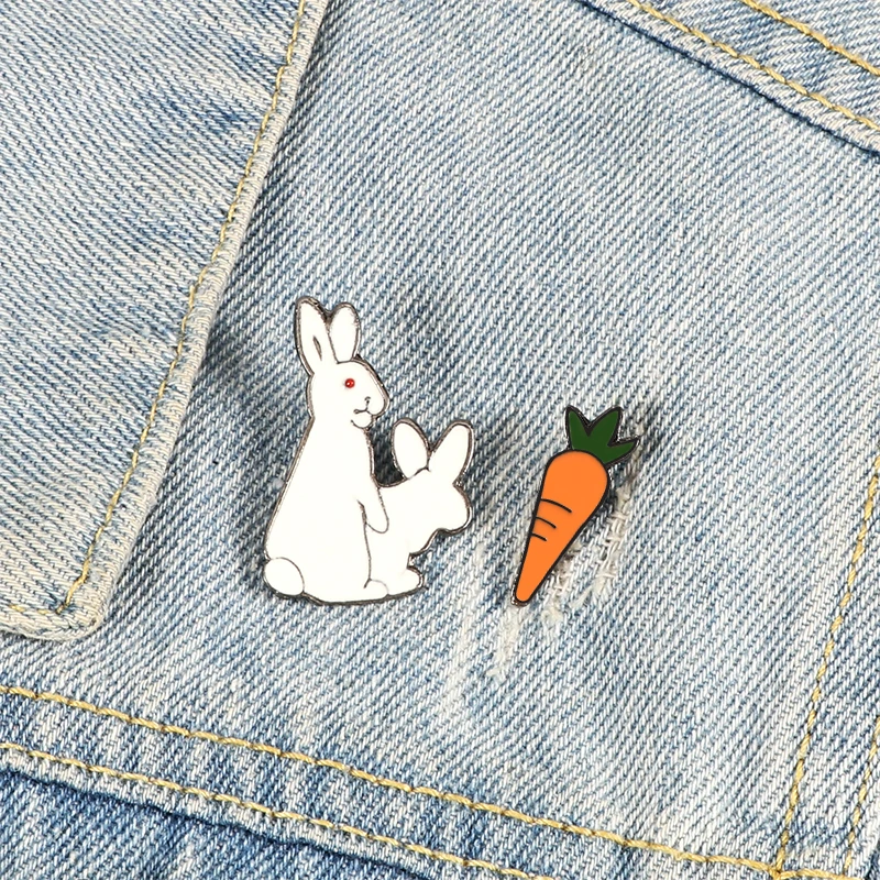 Creative White Rabbits Brooches Evil Animal Bunny Carrot Enamel Metal Pins For Women Coat Shirt Bag Jackets Collar Lapel Badge