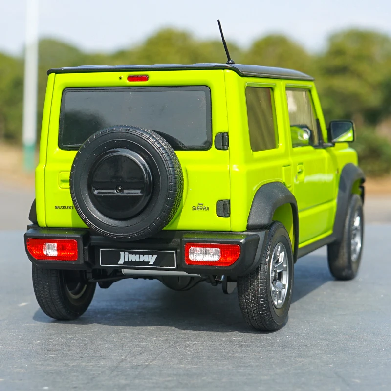 Scala 1:18 LCD Suzuki Jimny fuoristrada modello di simulazione in lega pressofuso in metallo auto giocattolo collezione souvenir bambini regali per