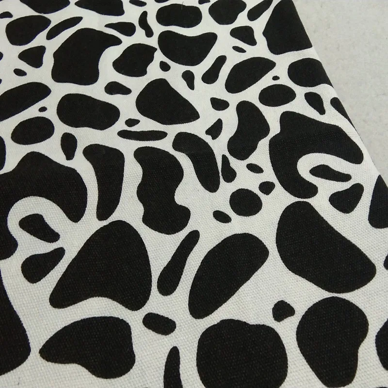 Thick & Tough Black White Milk Cow Spots Printed Canvas Cotton Fabric 50x140cm Patchwork DIY Sewing tablecloth curtain pillow