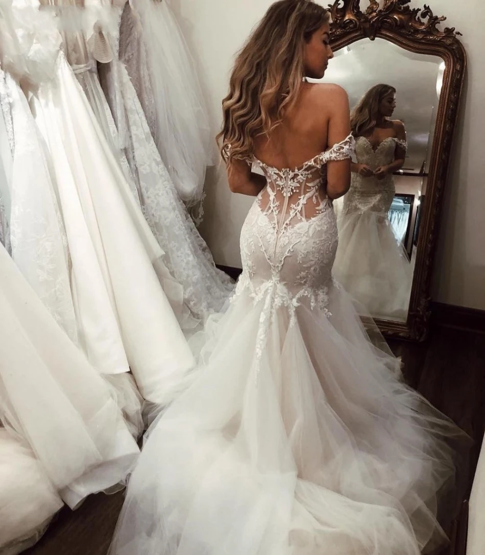 2020 Sexy Open Back Vintage Lace Wedding Dress Mermaid Off the Shoulder Illusion Applique Tulle Court Train Bridal Dresses