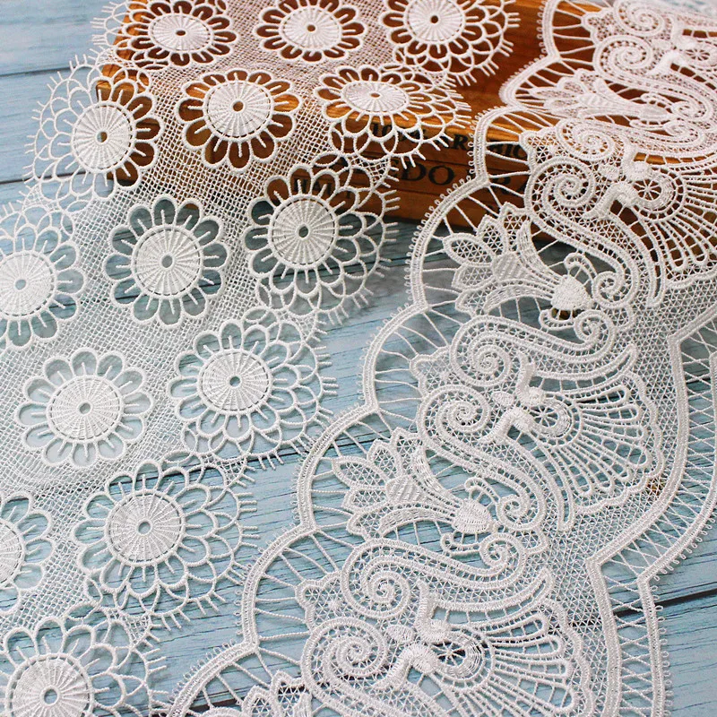 

Lace Trim 3 yard Ivory Water Soluble Polyester Ribbon Tapes Dress Clothes Sewing Material Fabric 11-13cm wide M4F77