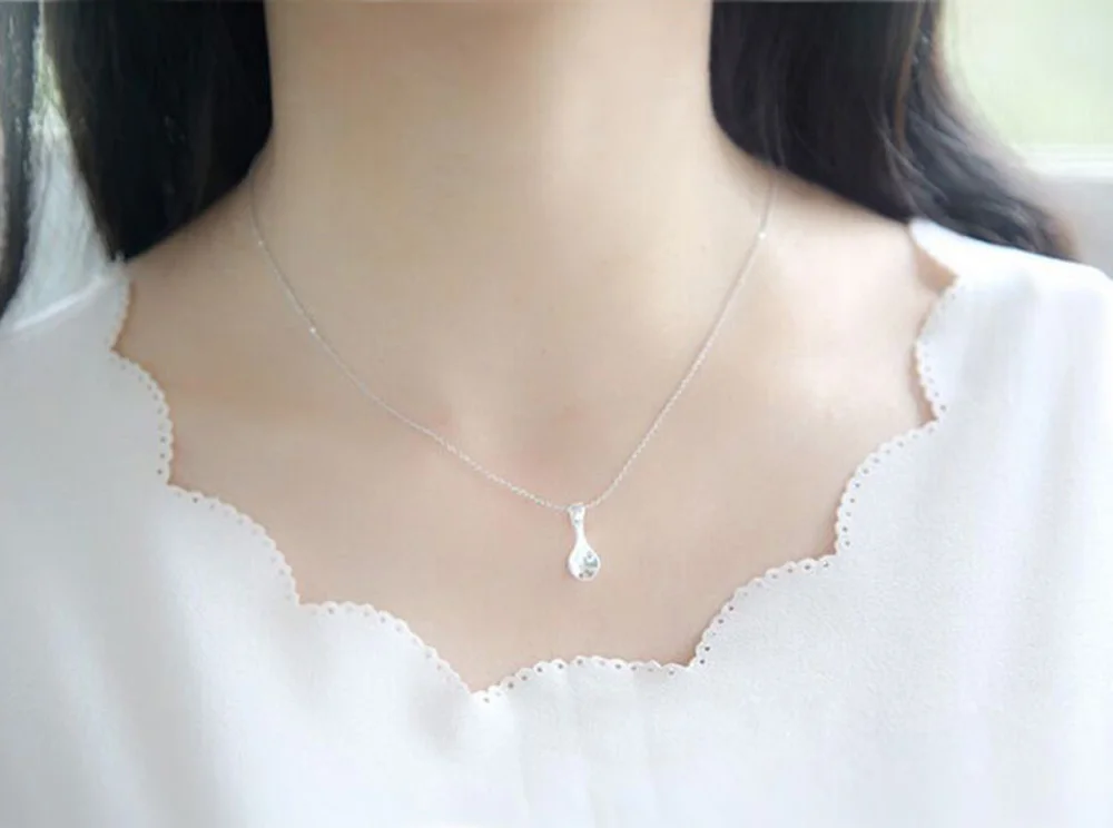 

Fashionable 925 Sterling Silver Spoon Necklace for Women Sparkling Silver Jewelry Cute Charm Choker Accessory for Girls present