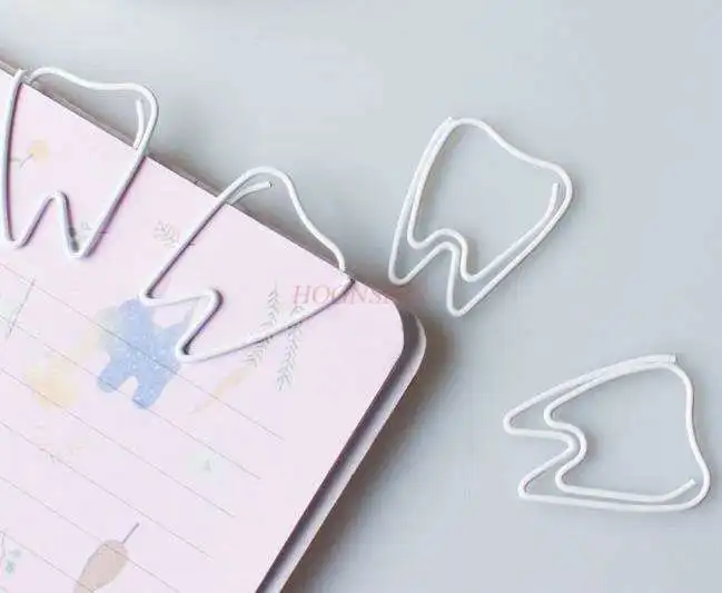 Branco Rachado Tooth Paper Clip, Mini Clipe De Papel, Deficiente De Cálcio, Bone Paper Clip, 12pcs