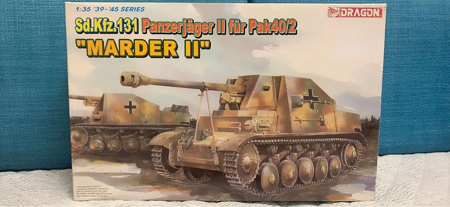 

DRAGON 6262 1/35 Sd.Kfz.131 Panzerjager II fur Pak40/2 "Marder II"