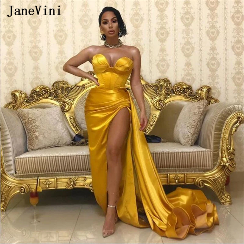 Janevini Sexy Gouden Afrikaanse Lange Avondjurken Plus Size 2020 Strapless Satin Side Slit Floor Lengte Avondjurken Voor Vrouwen