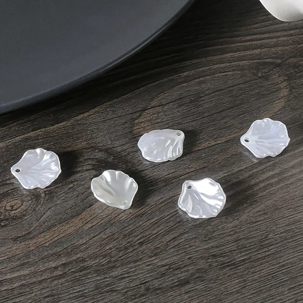 White Acrylic Leaf Petals Flower Frosted Acrylic Spacers Beads For Hair Wedding Earrings DIY Makeing Accessories