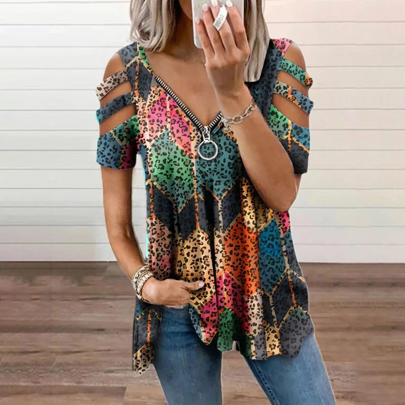 Blusa informal holgada con estampado de leopardo para mujer, camisa Sexy con hombros descubiertos y cremallera y cuello en V para primavera y