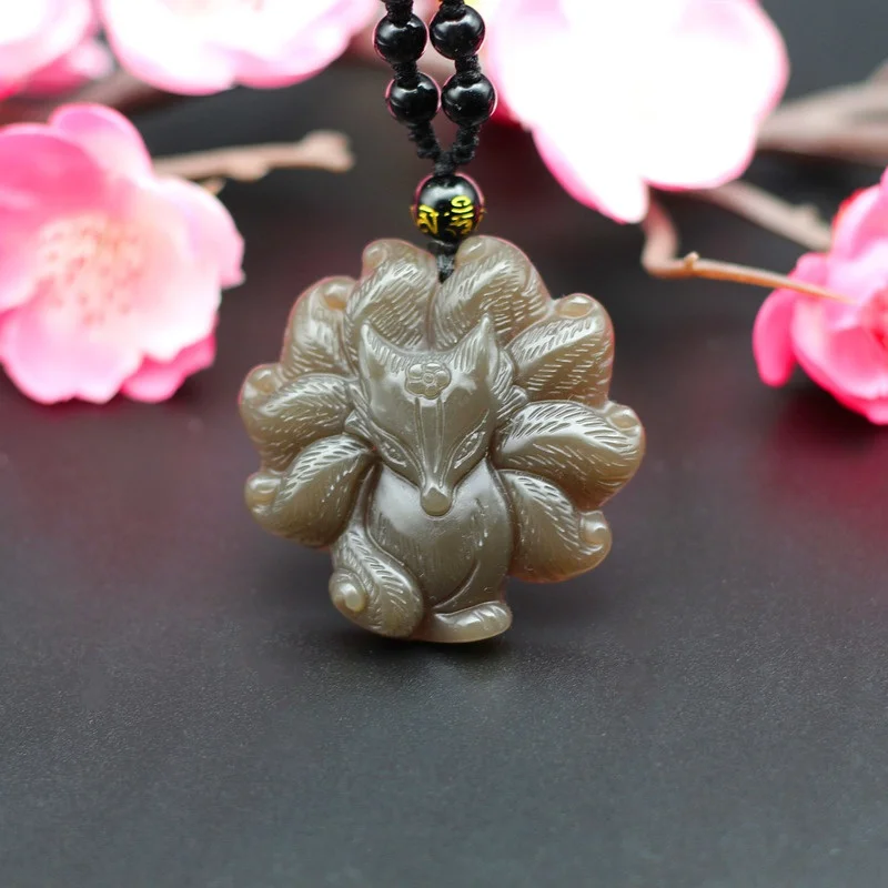 

Natural Brown Jade Nine-Tailed Fox Pendant Necklace Fashion Charm Jewelry Hand-Carved Chinese Amulet for Men Women Lucky Gifts