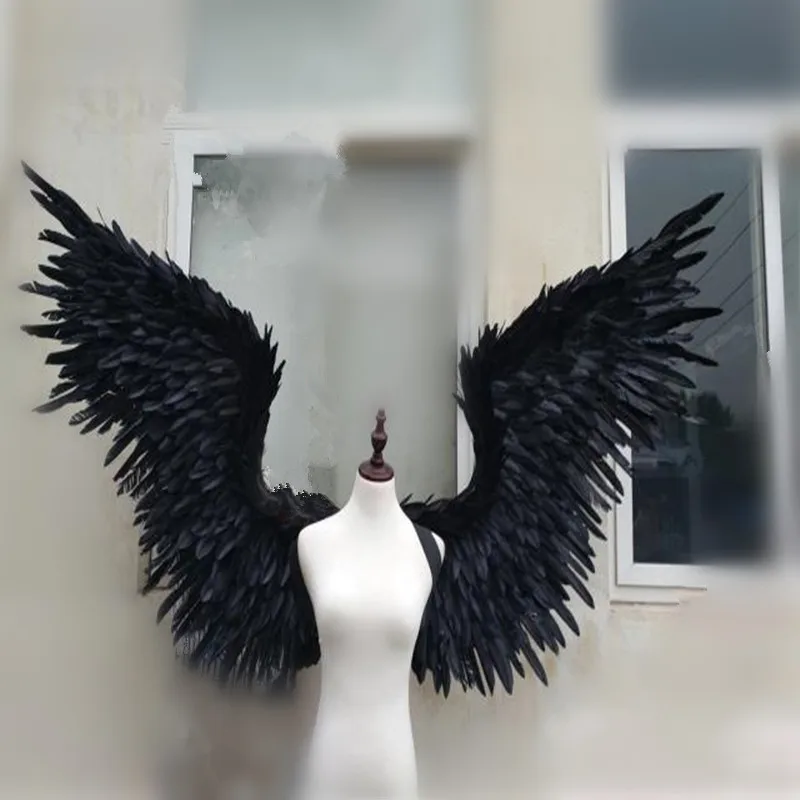 

Black White Cosplay Angel Wings Catwalk Show Props Festival Angel Feather Window Underwear