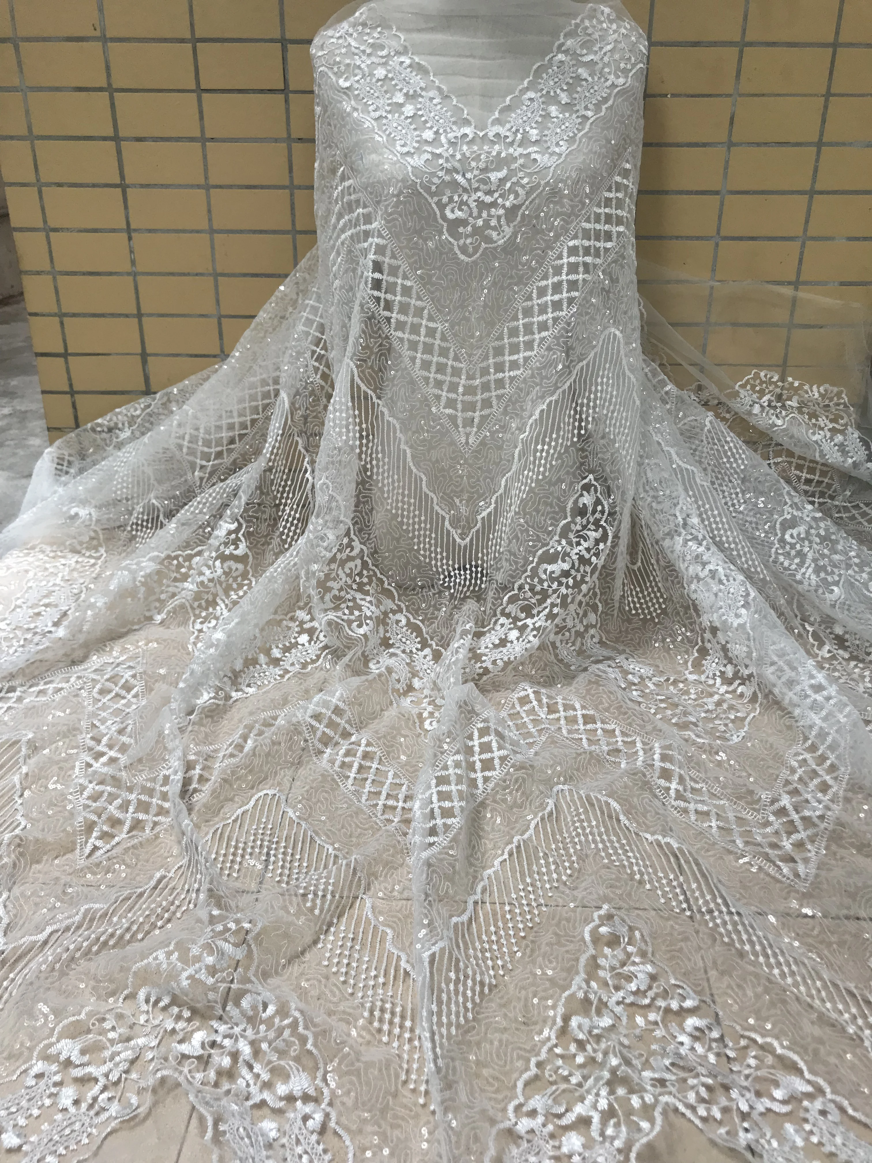 

pretty embroidery net lace faric SYJ-30889 with beautiful style African tulle net Lace Fabric rench Net Lace