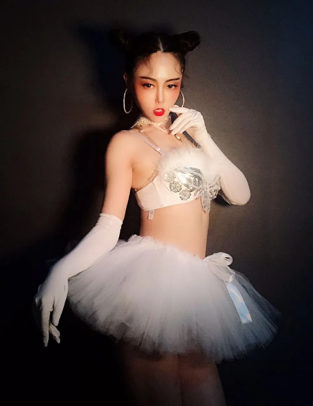 Sexy Bar Nightclub DJ Singer Stage Wear LED Luminous Tutu Skirt Bra Dance Costume Party Show Performance Clothes