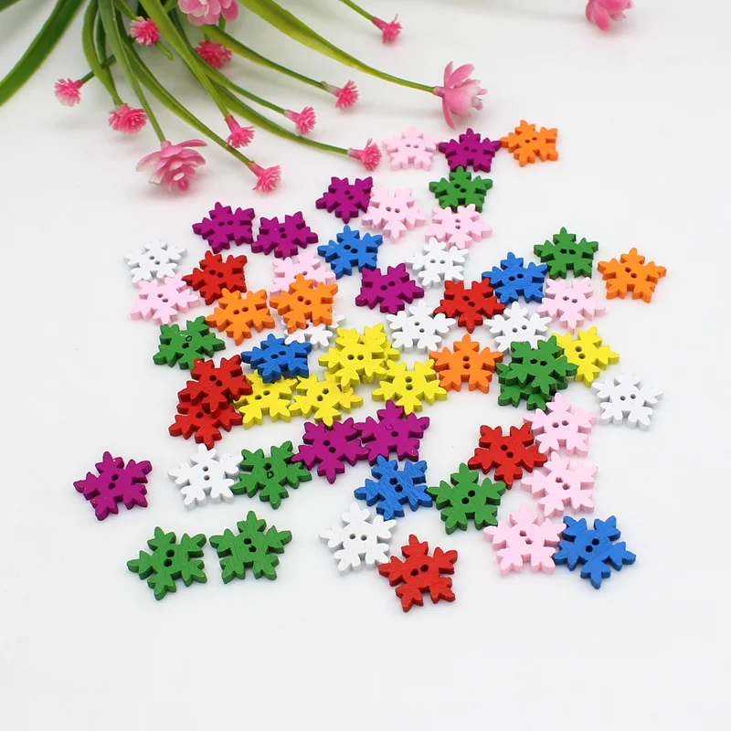 100pcs/lot Christmas snowflakes Buttons 2 Holes Decorative Buttons Sewing Scrapbooking For craft Accessories