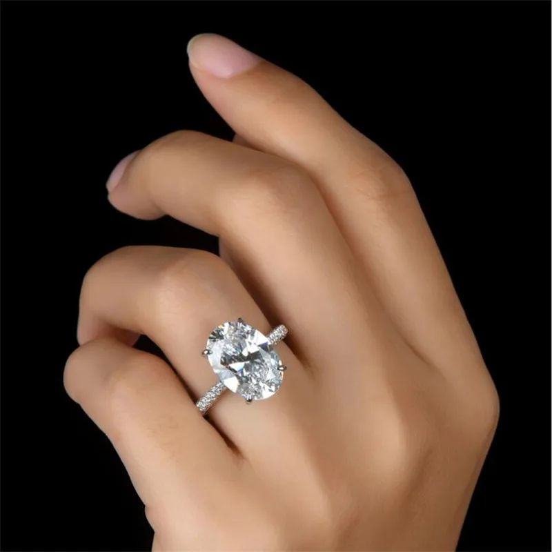 Choucong New Arrival Sparkling Luxury Jewelry 925 Sterling Silver Large Oval Cut Big White Topaz CZ Diamond Women Wedding  Ring image 4