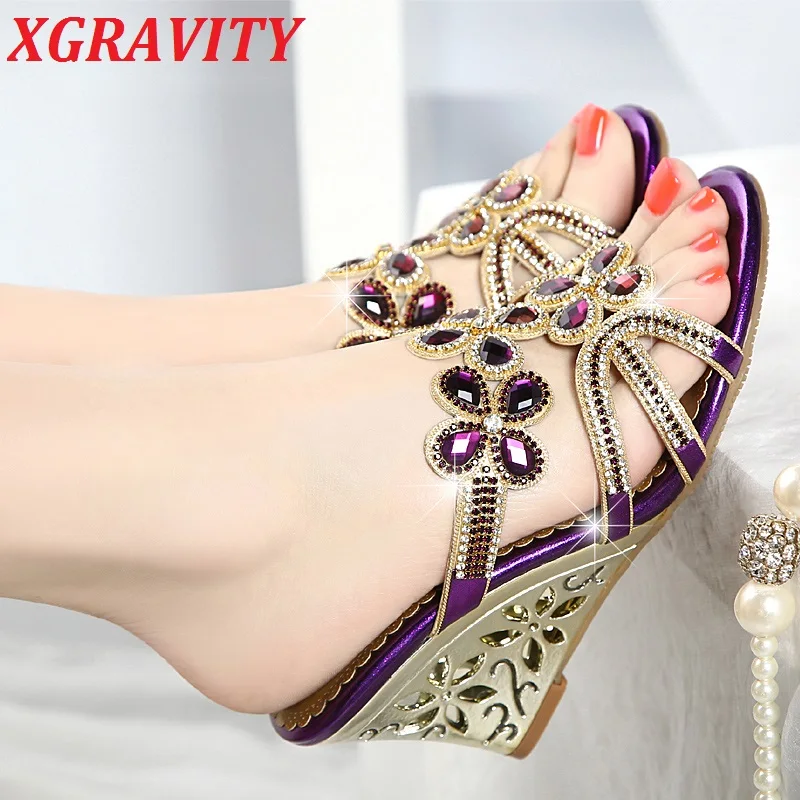 XGRAVITY New Sexy Fashion Shoes Elegant Rhinestone Floral Design Wedge Slippers Genuine Leather Crystal Wedges Woman Sandals 345