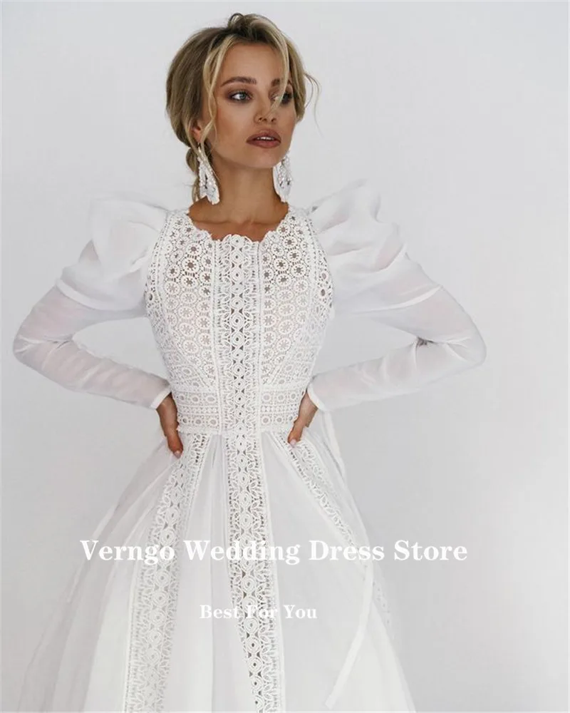 Verngo Modest A Line Lace And Chiffon Wedding Dresses Boho Long Sleeves O-Neck Sweep Train Bohemain Bridal Gowns Robe de mariage