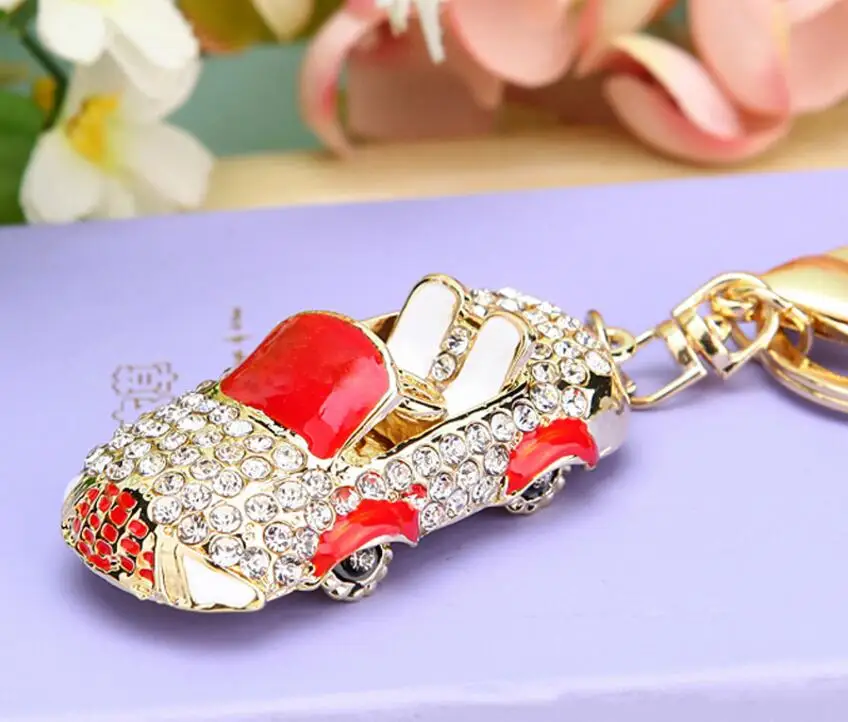 Crystal car keychain party party small gift diamond lady bag pendant metal key chain ring gold-plated explosion