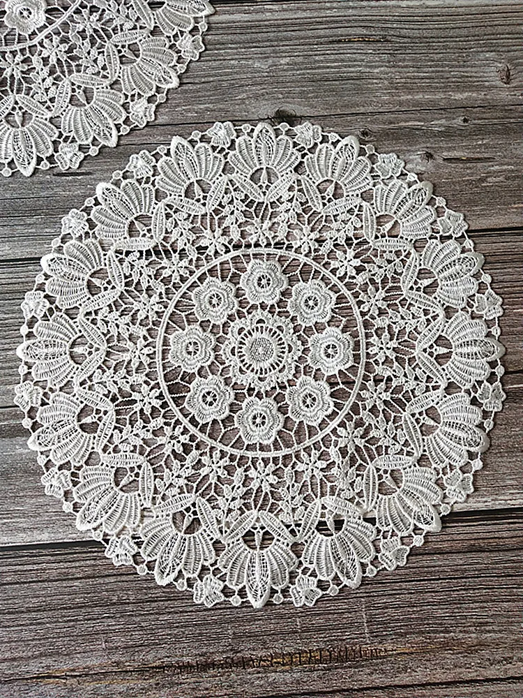 Round 30cm European Retro Hand Crochet Lace Placemat Coaster Balcony Coffee Table Mat Christmas Wedding Decoration Dust Cloth