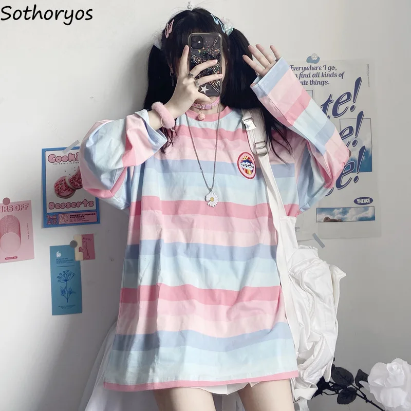 女性用長袖レインボーブラウス,バタフライプリントTシャツ,女の子用ブラウス,ファッショナブルなゆったりとしたブラウス,ラウンドネックトップス