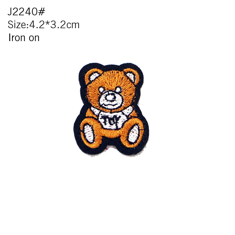 2 pcs 3D Embroidery Sewing Patch Animal Cat Dog Duck Bear Tiger Fish Ironing Children\'s Label Stripe Badge Clothes Cap DIY