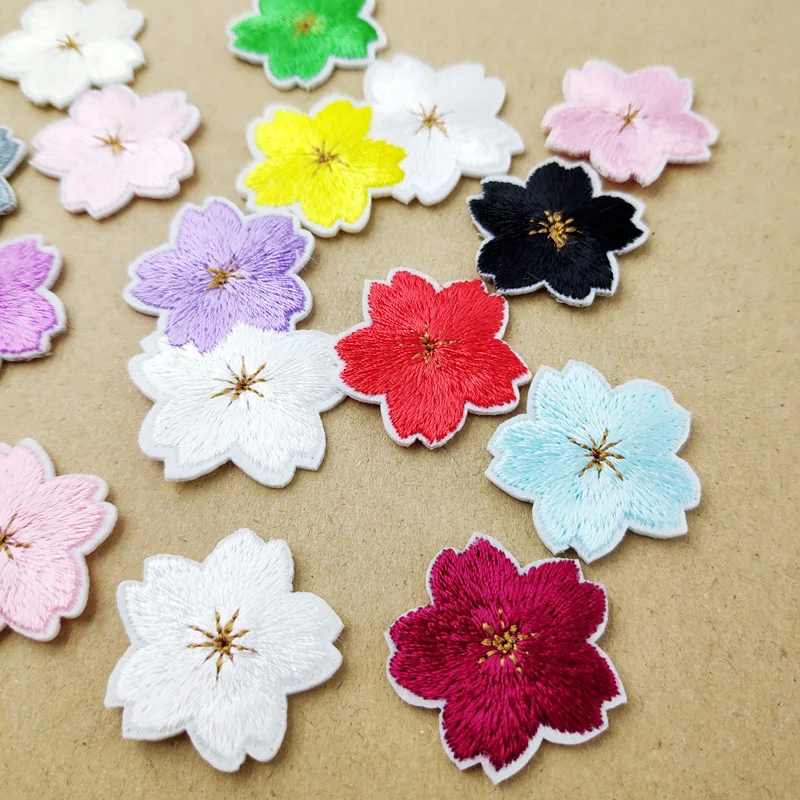 Oriental Cherry Sakura Patches Cloth Mend Decorate Clothes Apparel Sewing Decoration Applique Badges Patch White Black Yellow