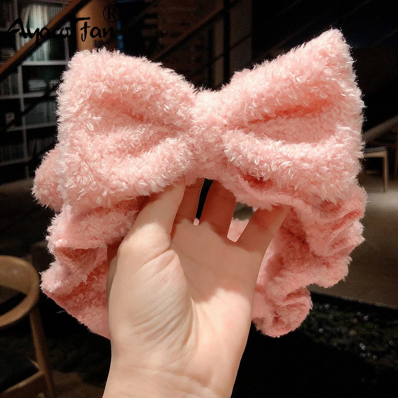 Cute Female Wash Face Hair Holder Headband Soft Coral Fleece Bow Animal Ears Hairbands Hair Accessories For Women Girls Turban