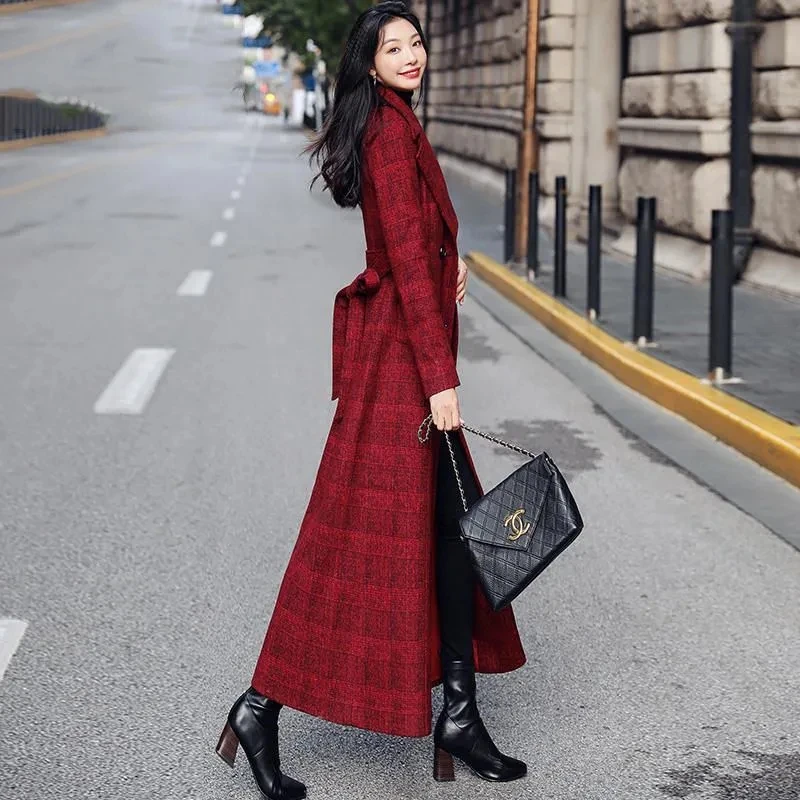 

Women Long Plaid Woolen Trench Coat Autumn Winter Double Breasted Warm Wool Blends Coat Belt Female Vintage Slim Overcoat