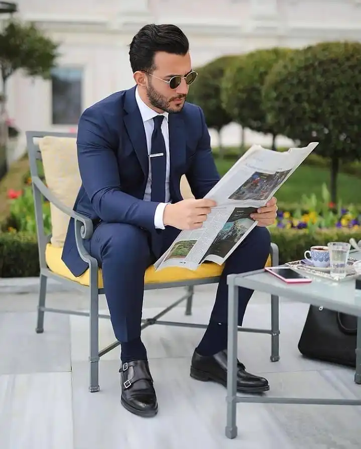 

Tailor Made Luxury Noble High Quality Navy Blue 2 Piece Suits Men For Wedding Man Suit Slim Fit Party Blazer And Pant